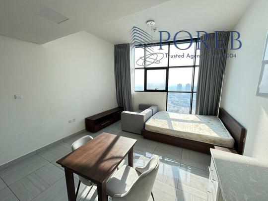 Furnished Without Appliances | Vacant | No Balcony