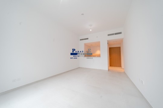 Spacious | Large Terrace | Pool & Gym Level